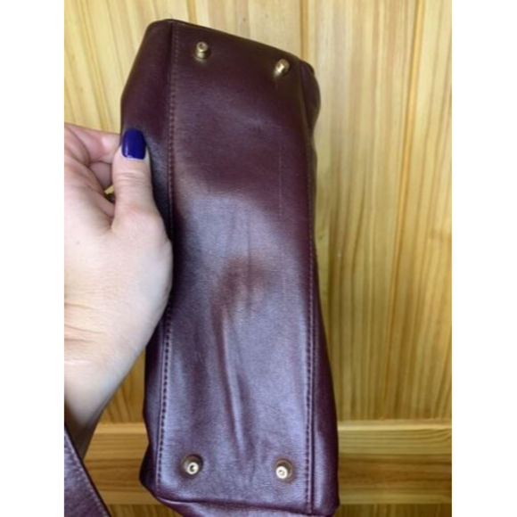 vintage leather aigner satchel purse, Shoulder Strap And Handles, Gold Accents - Picture 12 of 12